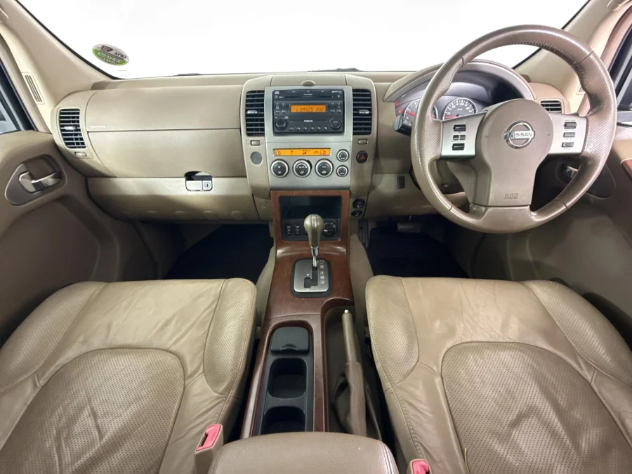 Used 2006 Nissan Pathfinder 2.5dCi LE auto - WeBuyCars Riverhorse Used 2006 Nissan Pathfinder 2.5dCi LE auto - WeBuyCars Riverhorse