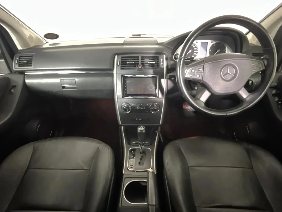 Used 2011 Mercedes-Benz B-Class B200CDI Sports auto - WeBuyCars The Dome Used 2011 Mercedes-Benz B-Class B200CDI Sports auto - WeBuyCars The Dome