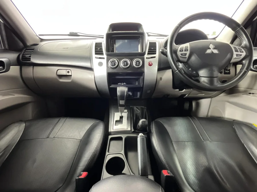 Used 2016 Mitsubishi Pajero Sport 2.5DI-D 4x4 Shogun auto - WeBuyCars Midstream