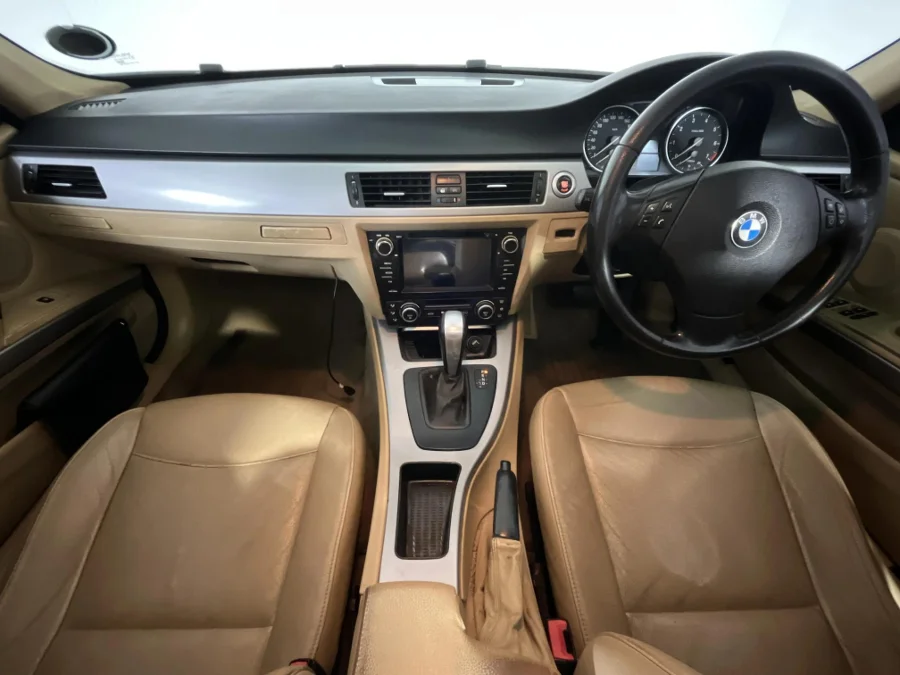 Used 2009 BMW 3 Series 320i auto - WeBuyCars Lansdowne Used 2009 BMW 3 Series 320i auto - WeBuyCars Lansdowne