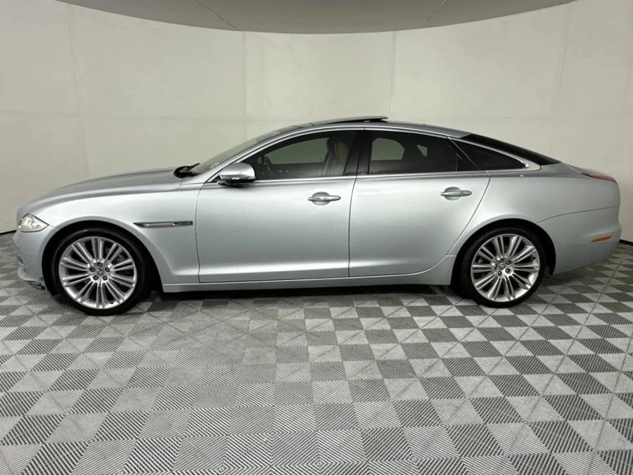 Used 2011 Jaguar XJ 5.0 Premium Luxury - WeBuyCars The Dome Used 2011 Jaguar XJ 5.0 Premium Luxury - WeBuyCars The Dome