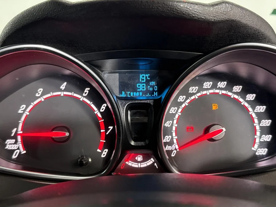 Used 2014 Ford Fiesta ST - WeBuyCars Midstream Used 2014 Ford Fiesta ST - WeBuyCars Midstream