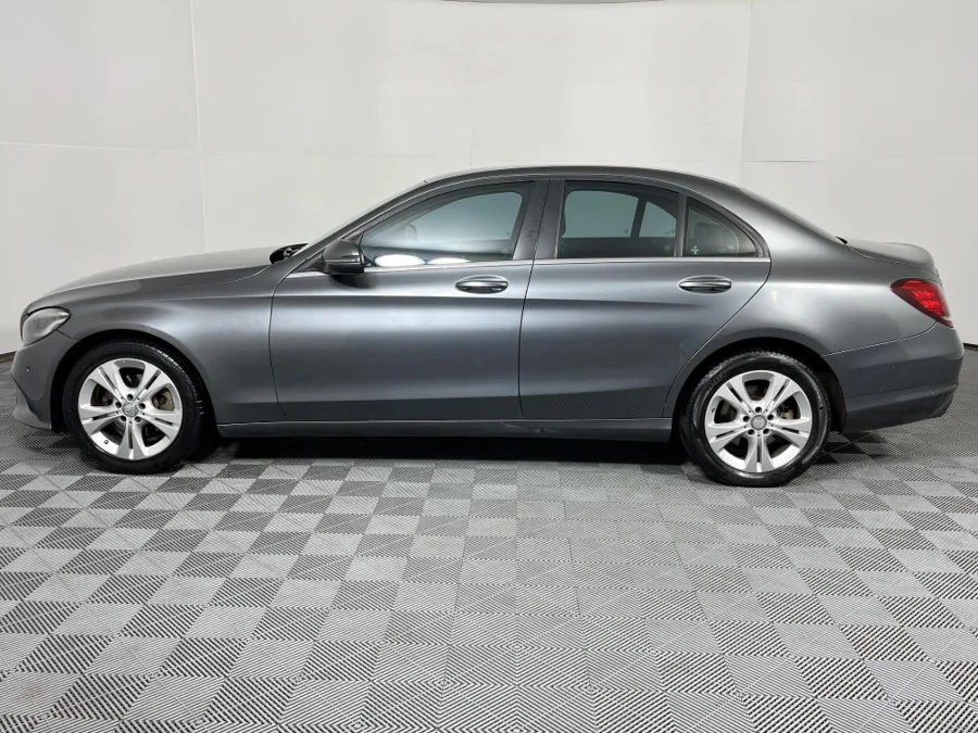 Used 2018 Mercedes-Benz C-Class C180 Avantgarde - WeBuyCars Montana Used 2018 Mercedes-Benz C-Class C180 Avantgarde - WeBuyCars Montana