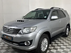 Used 2015 Toyota Fortuner 3.0D-4D 4x4 Limited auto Used 2015 Toyota Fortuner 3.0D-4D 4x4 Limited auto