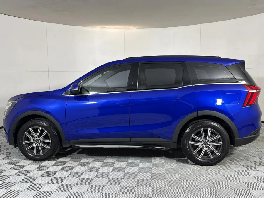 Used 2023 Mahindra XUV700 2.0T AX7 - WeBuyCars Midstream Used 2023 Mahindra XUV700 2.0T AX7 - WeBuyCars Midstream
