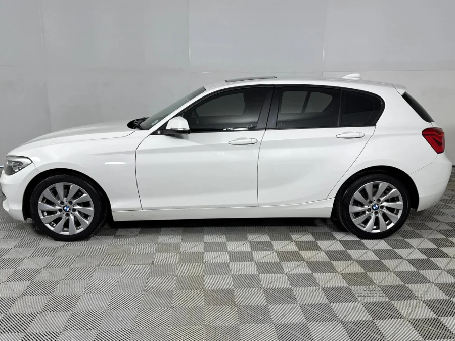 Used 2016 BMW 1 Series 120i 5-door Urban Line auto - WeBuyCars Silverlakes