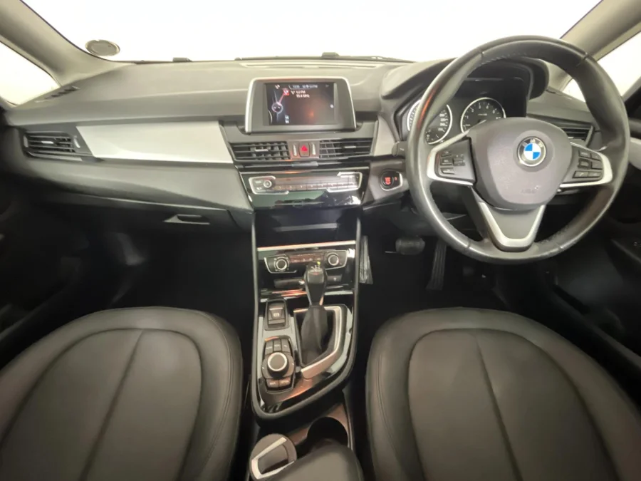 Used 2015 BMW 2 Series Active Tourer 220i Active Tourer auto - WeBuyCars The Dome Used 2015 BMW 2 Series Active Tourer 220i Active Tourer auto - WeBuyCars The Dome