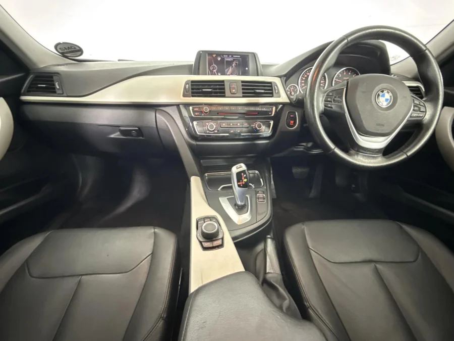 Used 2016 BMW 3 Series 318i auto - WeBuyCars The Dome Used 2016 BMW 3 Series 318i auto - WeBuyCars The Dome