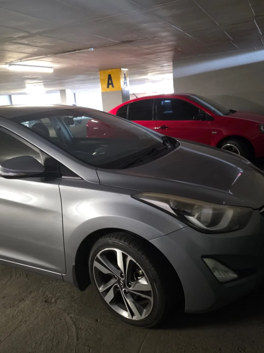 Used 2014 Hyundai Elantra 1.6 GLS - Private Seller Used 2014 Hyundai Elantra 1.6 GLS - Private Seller