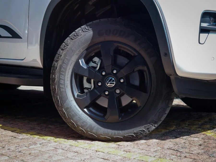 Used 2025 Volkswagen Amarok 2.0BiTDI double cab PanAmericana 4Motion - VW Commercial Hatfield