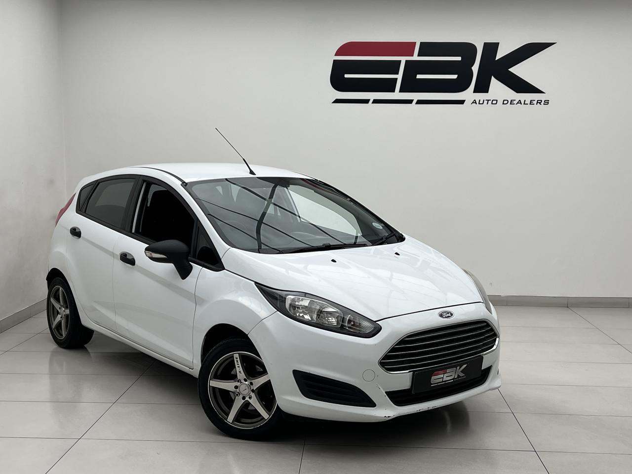 Used 2015 Ford Fiesta 5-door 1.4 Ambiente
