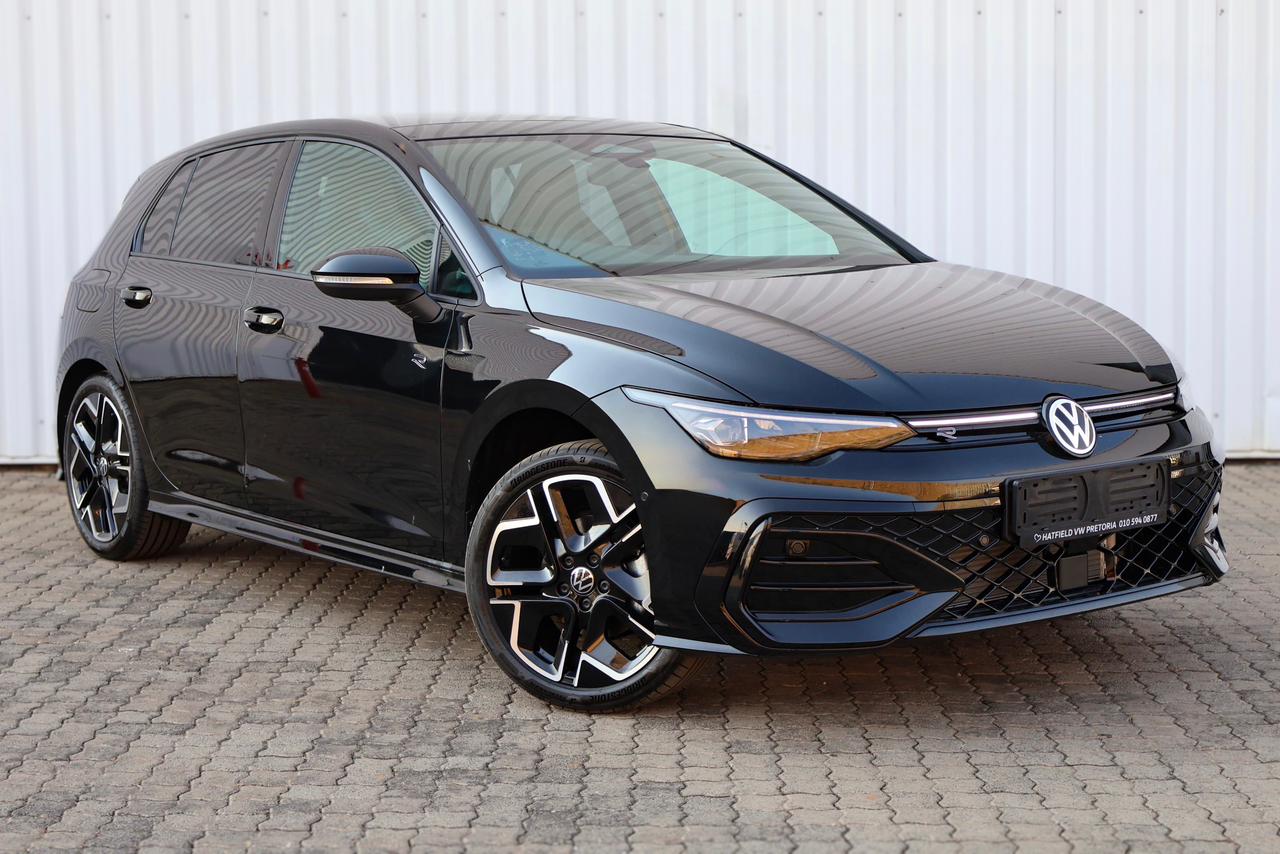 New 2026 Volkswagen Golf 1.4TSI R-Line