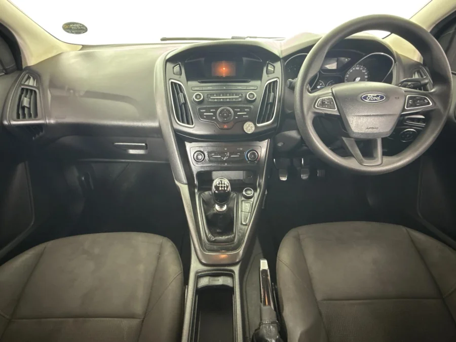Used 2017 Ford Focus sedan 1.0T Ambiente - WeBuyCars Montana