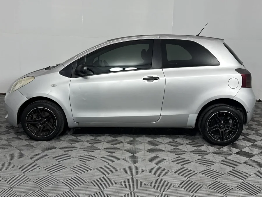 Used 2006 Toyota Yaris 1.0 3-door T1 (aircon+CD) - WeBuyCars Richmond Used 2006 Toyota Yaris 1.0 3-door T1 (aircon+CD) - WeBuyCars Richmond