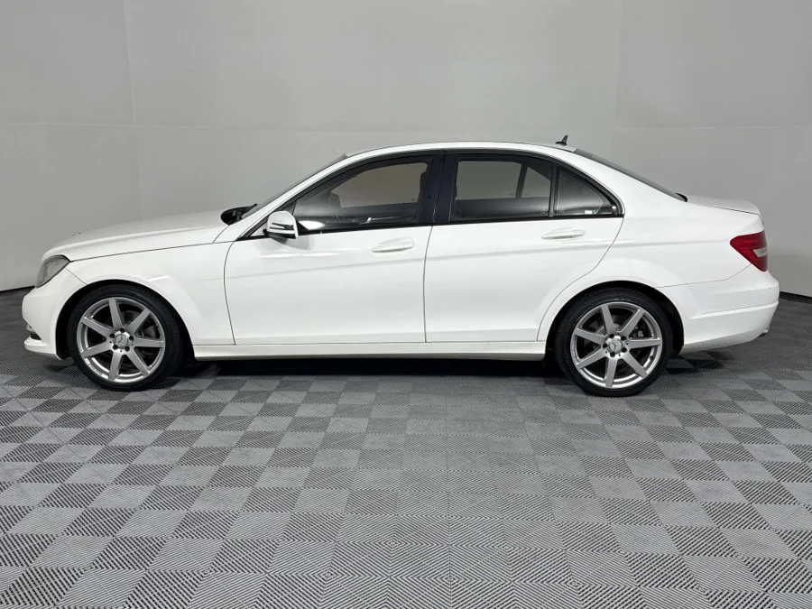 Used 2013 Mercedes-Benz C-Class C200 Elegance auto - WeBuyCars Montana