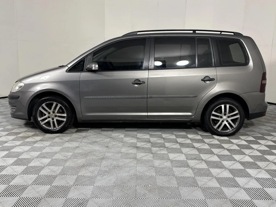Used 2009 Volkswagen Touran 1.9TDI Trendline - WeBuyCars Silverlakes