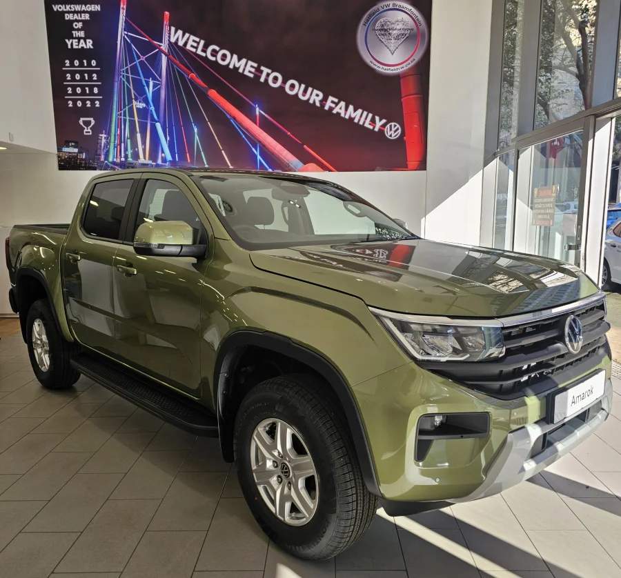 New 2026 Volkswagen Amarok 2.0TDI double cab Life - VW Braamfontein New New 2026 Volkswagen Amarok 2.0TDI double cab Life - VW Braamfontein New