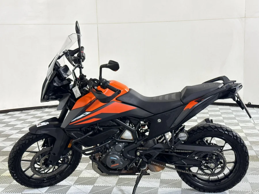 Preloaded Image 12
