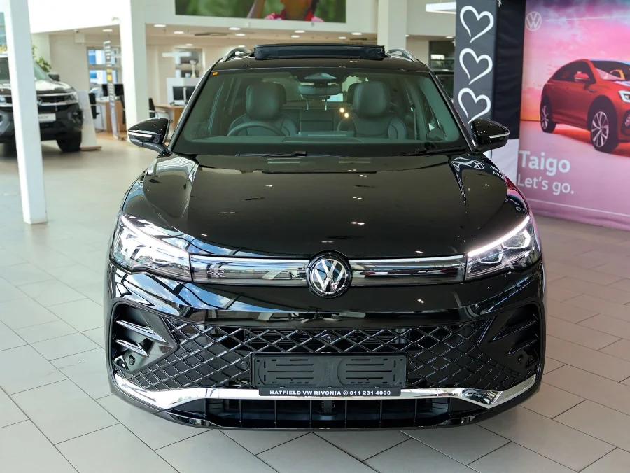 New 2026 Volkswagen Tiguan 2.0TDI R-Line 4Motion - VW Rivonia New New 2026 Volkswagen Tiguan 2.0TDI R-Line 4Motion - VW Rivonia New