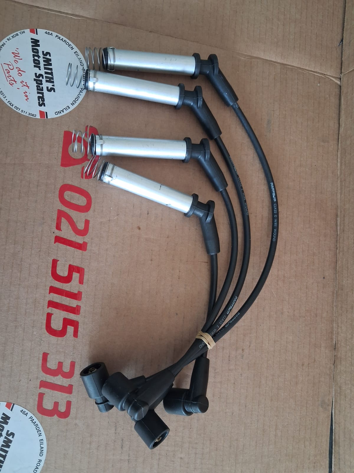HT Leads Ford / Renault