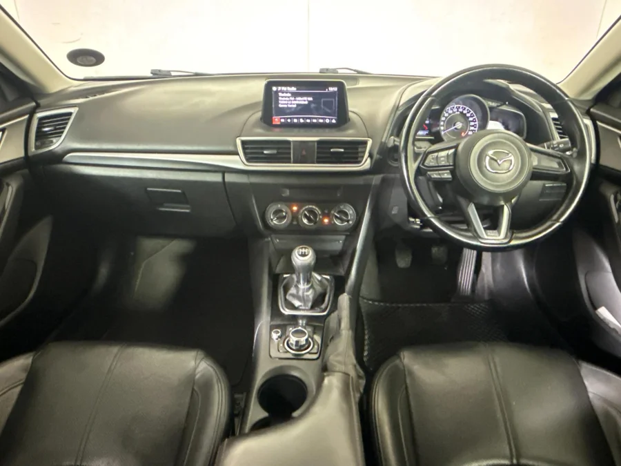 Used 2019 Mazda Mazda3 hatch 1.6 Dynamic - WeBuyCars Midstream