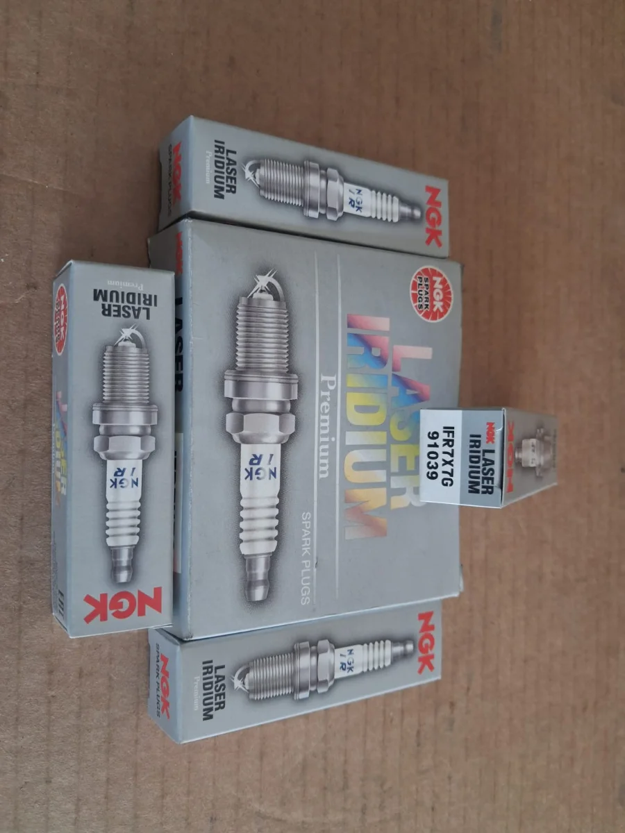 Spark Plugs Platinum Chevrolet / Opel / Haval - Smiths Motor Spares Spark Plugs Platinum Chevrolet / Opel / Haval - Smiths Motor Spares