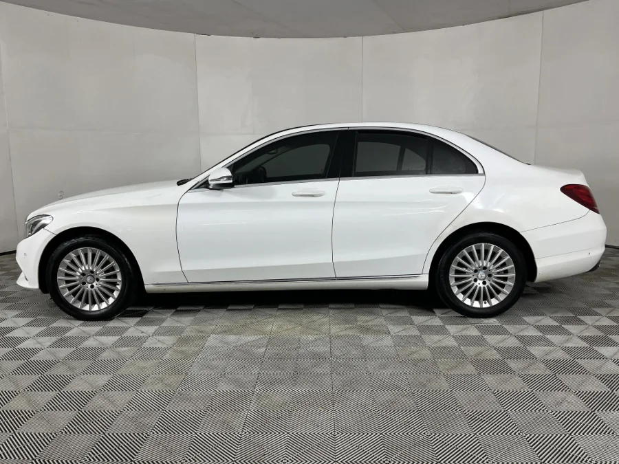 Used 2016 Mercedes-Benz C-Class C220d auto - WeBuyCars The Dome Used 2016 Mercedes-Benz C-Class C220d auto - WeBuyCars The Dome