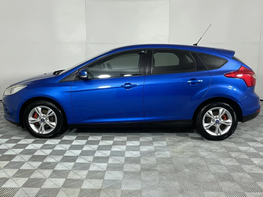 Used 2013 Ford Focus hatch 1.6 Ambiente - WeBuyCars Mbombela Used 2013 Ford Focus hatch 1.6 Ambiente - WeBuyCars Mbombela