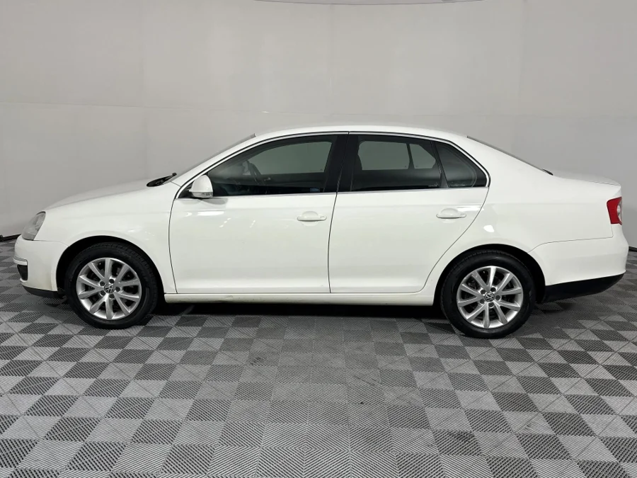 Used 2011 Volkswagen Jetta 1.6TDI Comfortline - WeBuyCars Germiston Used 2011 Volkswagen Jetta 1.6TDI Comfortline - WeBuyCars Germiston