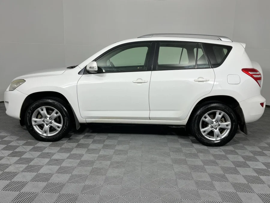 Used 2013 Toyota RAV4 2.0 Fierce - WeBuyCars Montana