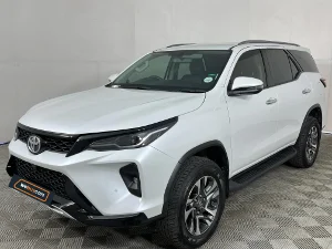 Used 2023 Toyota Fortuner 2.4GD-6 auto Used 2023 Toyota Fortuner 2.4GD-6 auto