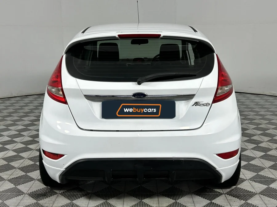 Preloaded Image 18