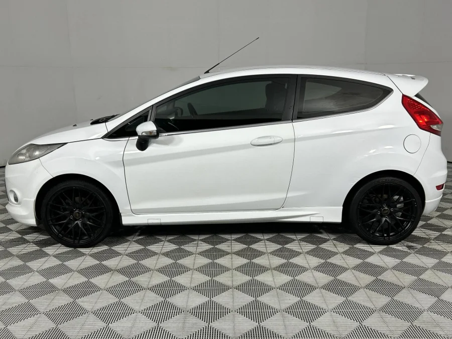Used 2010 Ford Fiesta 3-door 1.6 Titanium - WeBuyCars Richmond Used 2010 Ford Fiesta 3-door 1.6 Titanium - WeBuyCars Richmond