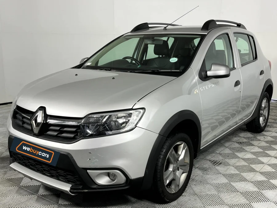 Used 2017 Renault Sandero 66kW turbo Stepway Dynamique - WeBuyCars Lansdowne Used 2017 Renault Sandero 66kW turbo Stepway Dynamique - WeBuyCars Lansdowne