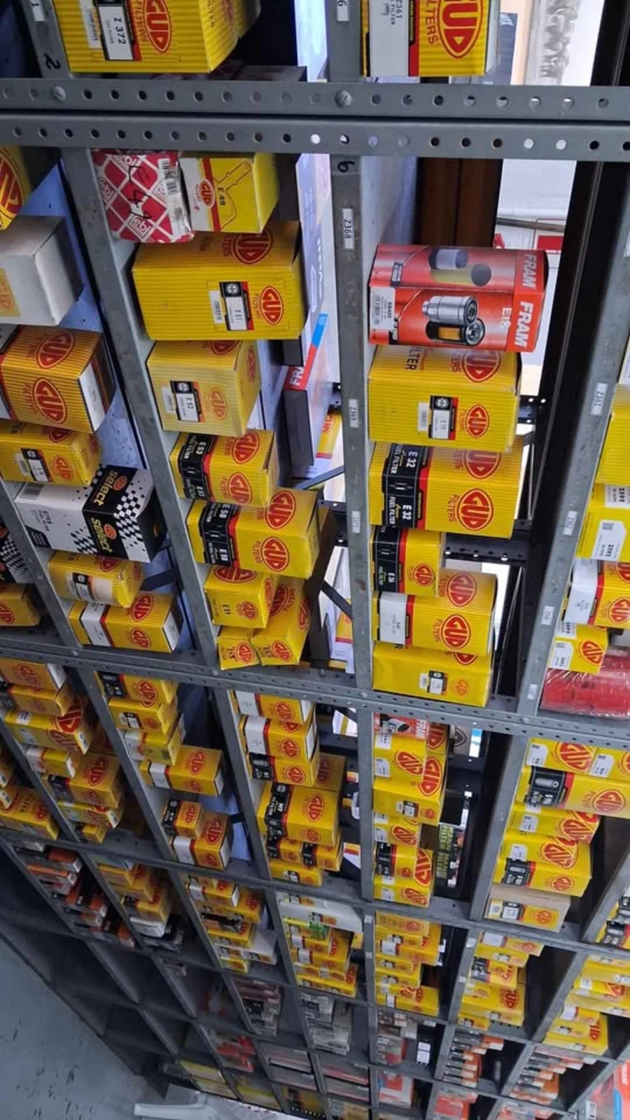 Oil Fliters for All makes and Models Available - Smiths Motor Spares Oil Fliters for All makes and Models Available - Smiths Motor Spares