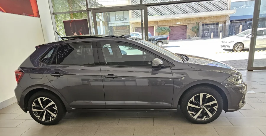 New 2026 Volkswagen Polo hatch 1.0TSI Life auto - VW Braamfontein New New 2026 Volkswagen Polo hatch 1.0TSI Life auto - VW Braamfontein New
