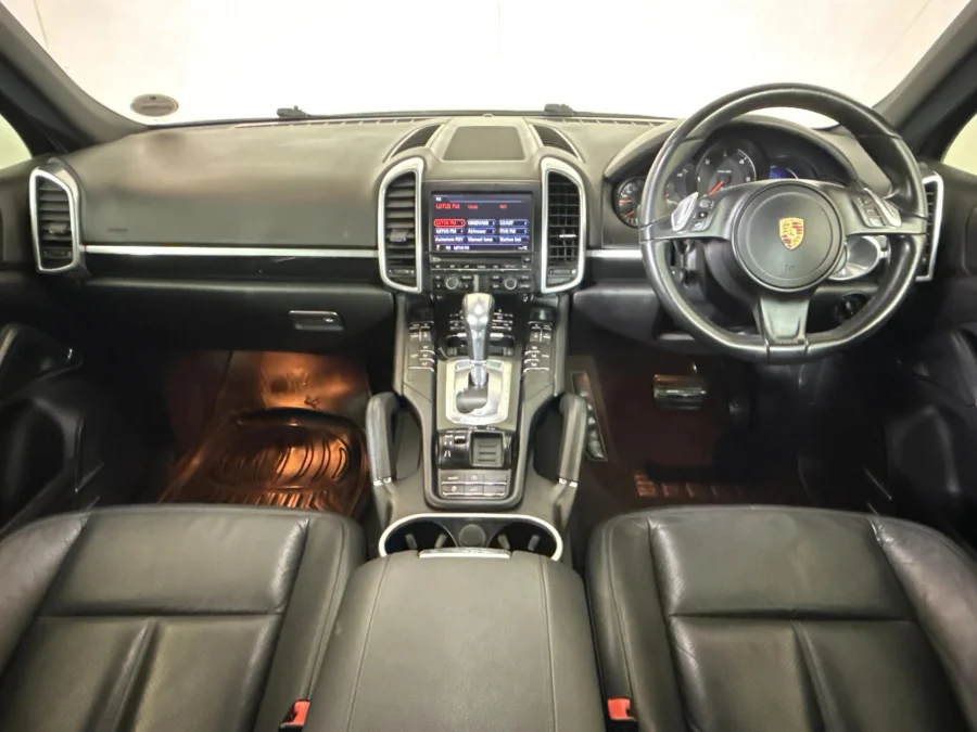 Used 2012 Porsche Cayenne diesel - WeBuyCars Midstream Used 2012 Porsche Cayenne diesel - WeBuyCars Midstream