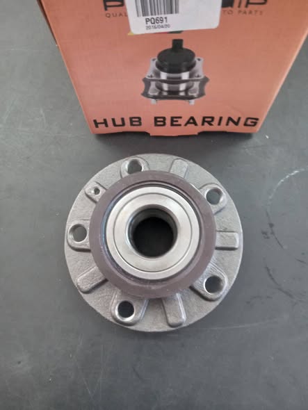 Golf 5 Hub+bearing