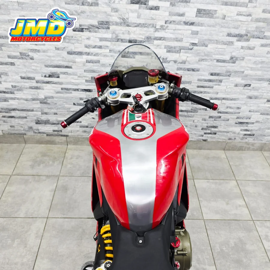 Preloaded Image 9
