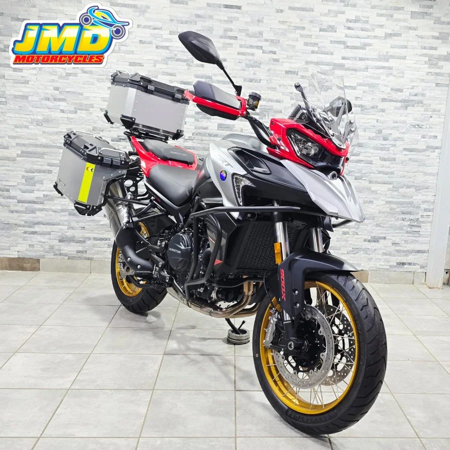 BRAND NEW QJ MOTOR SRT 900 SX - JMD Motorcycles