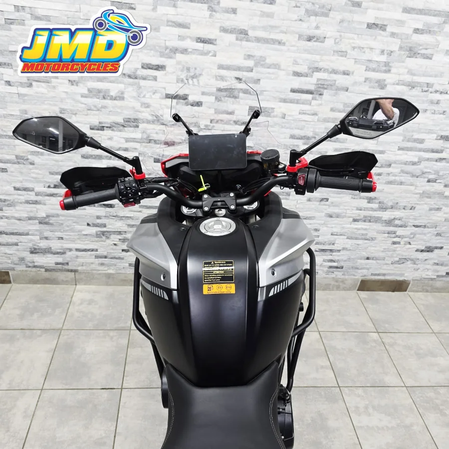 Preloaded Image 9