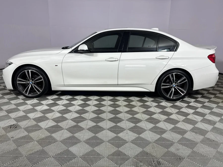 Used 2017 BMW 3 Series 320i M Performance edition sports-auto - WeBuyCars Durban Used 2017 BMW 3 Series 320i M Performance edition sports-auto - WeBuyCars Durban