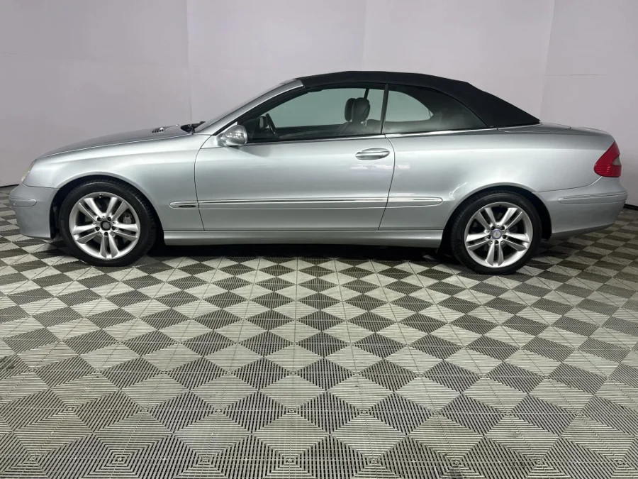 Used 2008 Mercedes-Benz CLK CLK500 cabriolet Elegance - WeBuyCars Durban