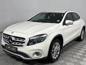 Used 2017 Mercedes-Benz GLA 200d auto