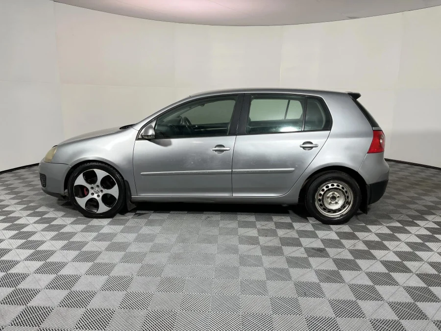 Used 2005 Volkswagen Golf 2.0FSI Sportline - WeBuyCars Germiston Used 2005 Volkswagen Golf 2.0FSI Sportline - WeBuyCars Germiston