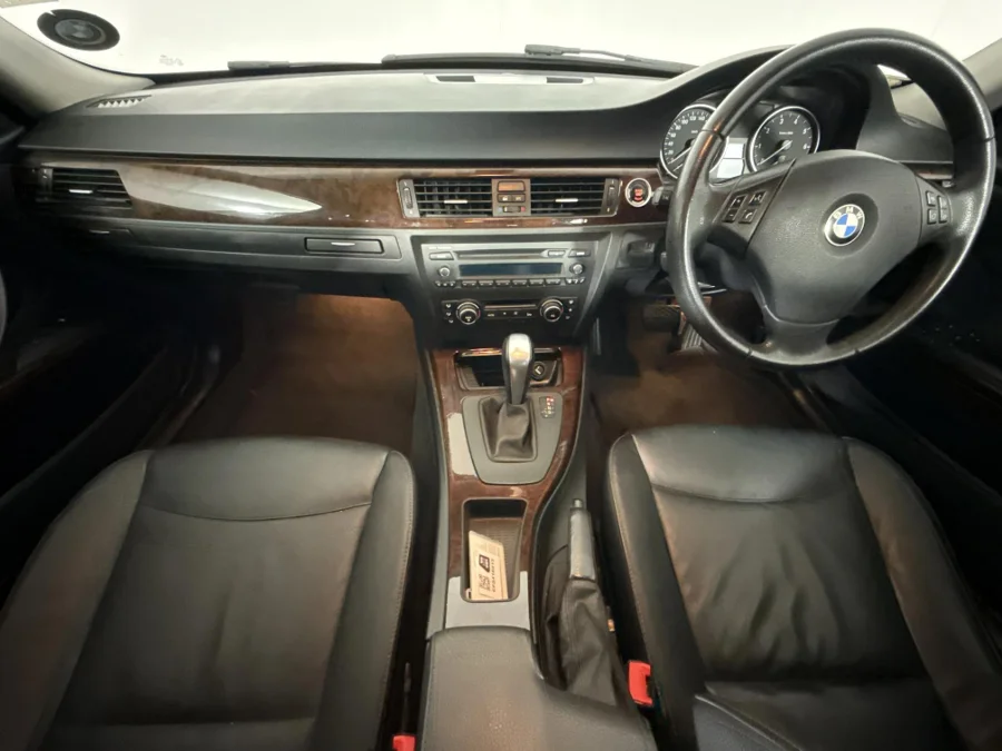 Used 2010 BMW 3 Series 323i auto - WeBuyCars Brackenfell Cape Town