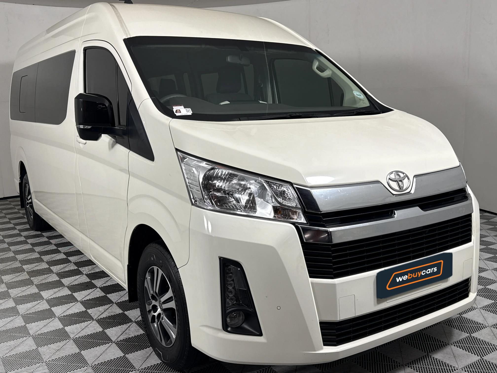 Used 2025 Toyota Quantum 2.8 SLWB bus 14-seater GL auto | Junk Mail ...