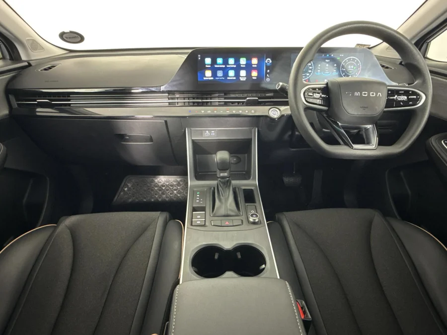Used 2025 Omoda C5 1.5T 230T Lux - WeBuyCars JHB South Used 2025 Omoda C5 1.5T 230T Lux - WeBuyCars JHB South