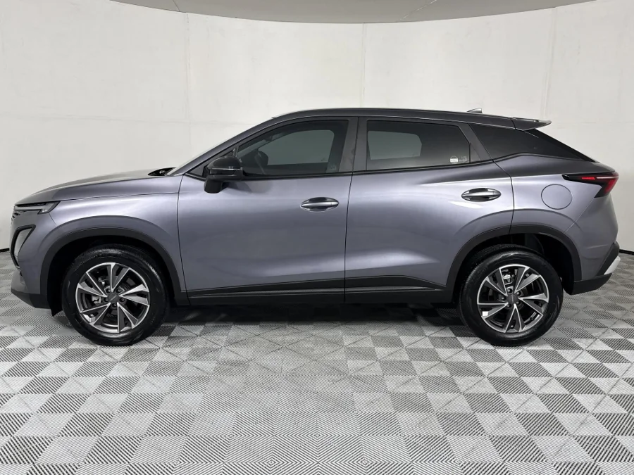 Used 2025 Omoda C5 1.5T 230T Lux - WeBuyCars JHB South Used 2025 Omoda C5 1.5T 230T Lux - WeBuyCars JHB South