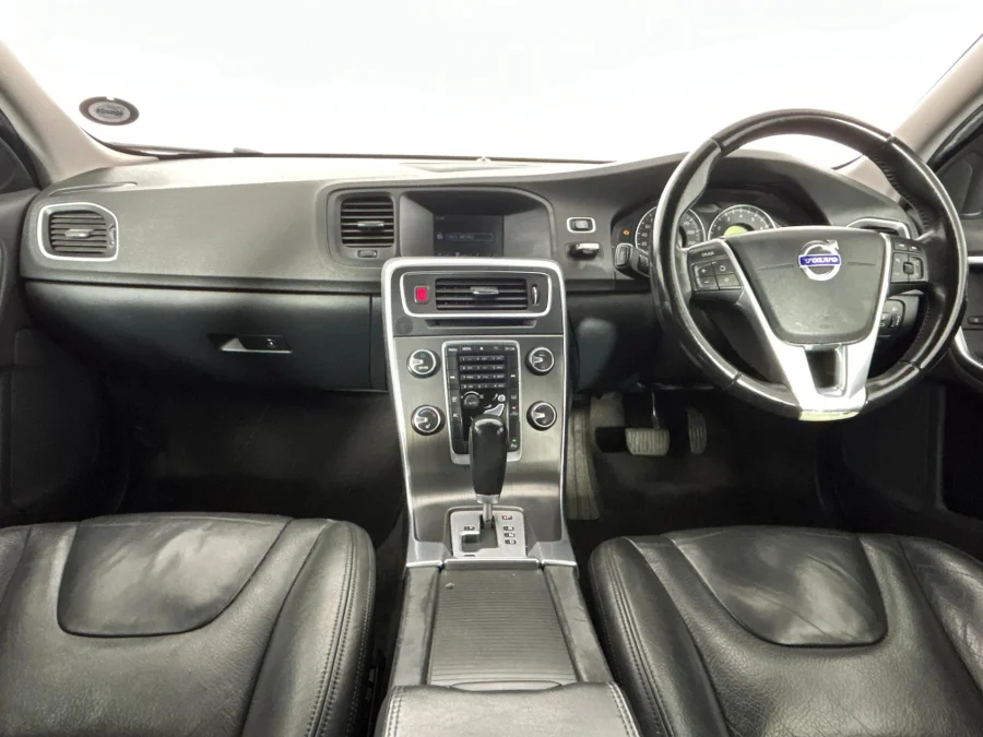 Used 2011 Volvo S60 T5 Excel auto - WeBuyCars Lansdowne